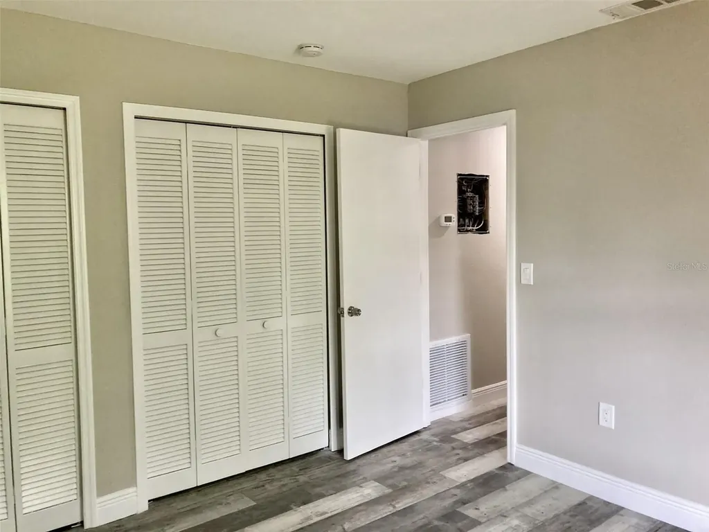 5008 Manatee Avenue W Bradenton FL 34209