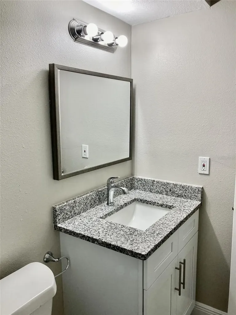 5008 Manatee Avenue W Bradenton FL 34209