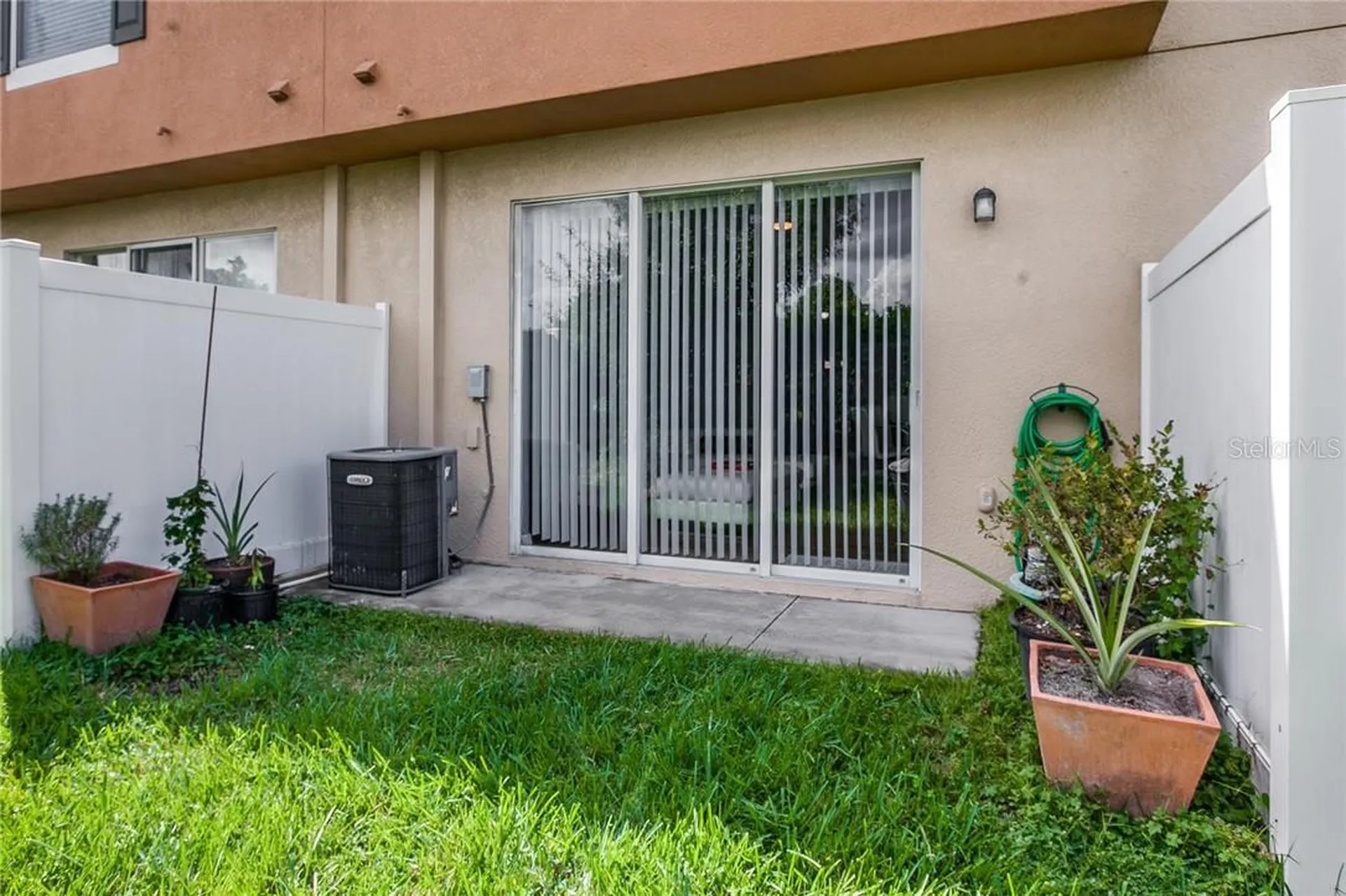 5014 White Sanderling Court Tampa FL 33619
