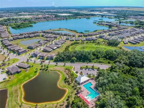 5014 White Sanderling Court Tampa FL 33619
