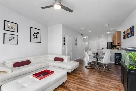 5014 White Sanderling Court Tampa FL 33619