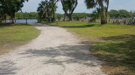 2601 Manatee Harbor Drive Ruskin FL 33570