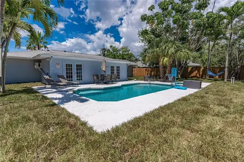 7203 14th Avenue NW Bradenton FL 34209