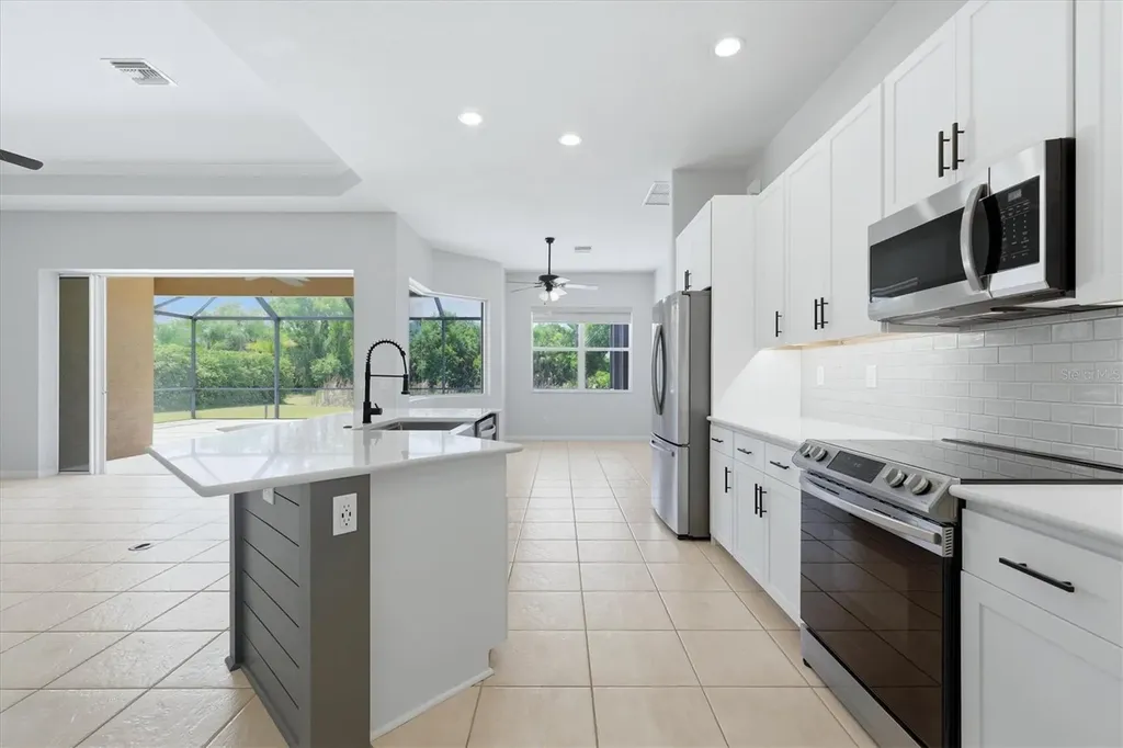 510 147th Court NE Bradenton FL 34212