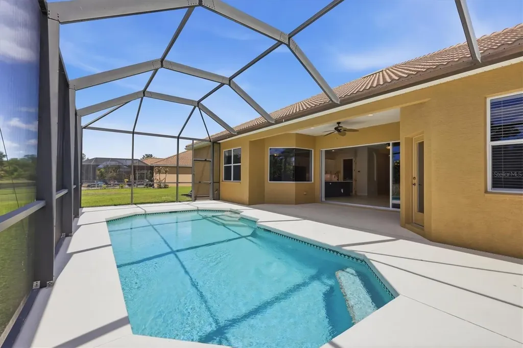510 147th Court NE Bradenton FL 34212