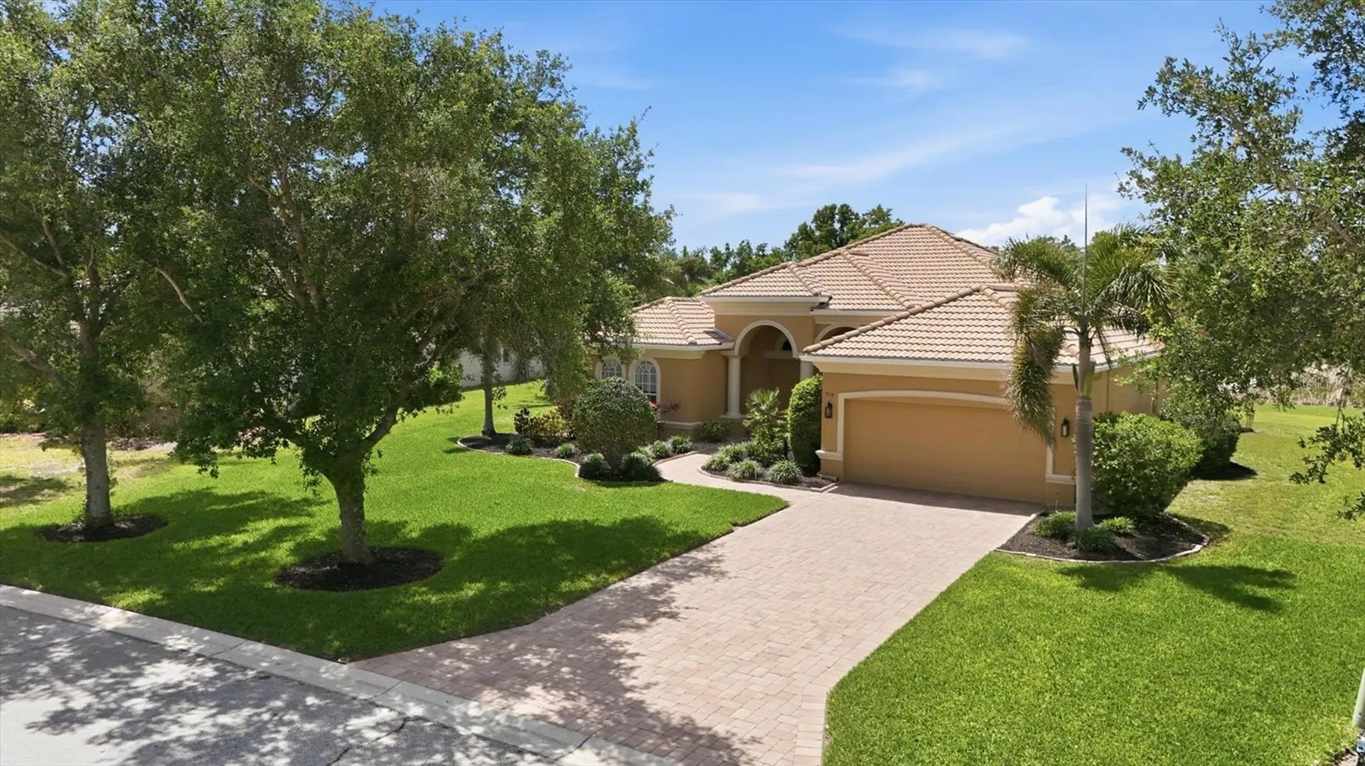 510 147th Court NE Bradenton FL 34212