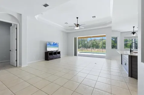510 147th Court NE Bradenton FL 34212