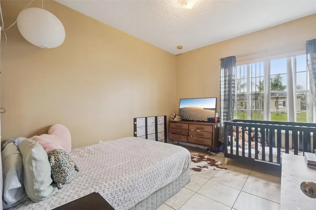 323 Aldershot Court Kissimmee FL 34758