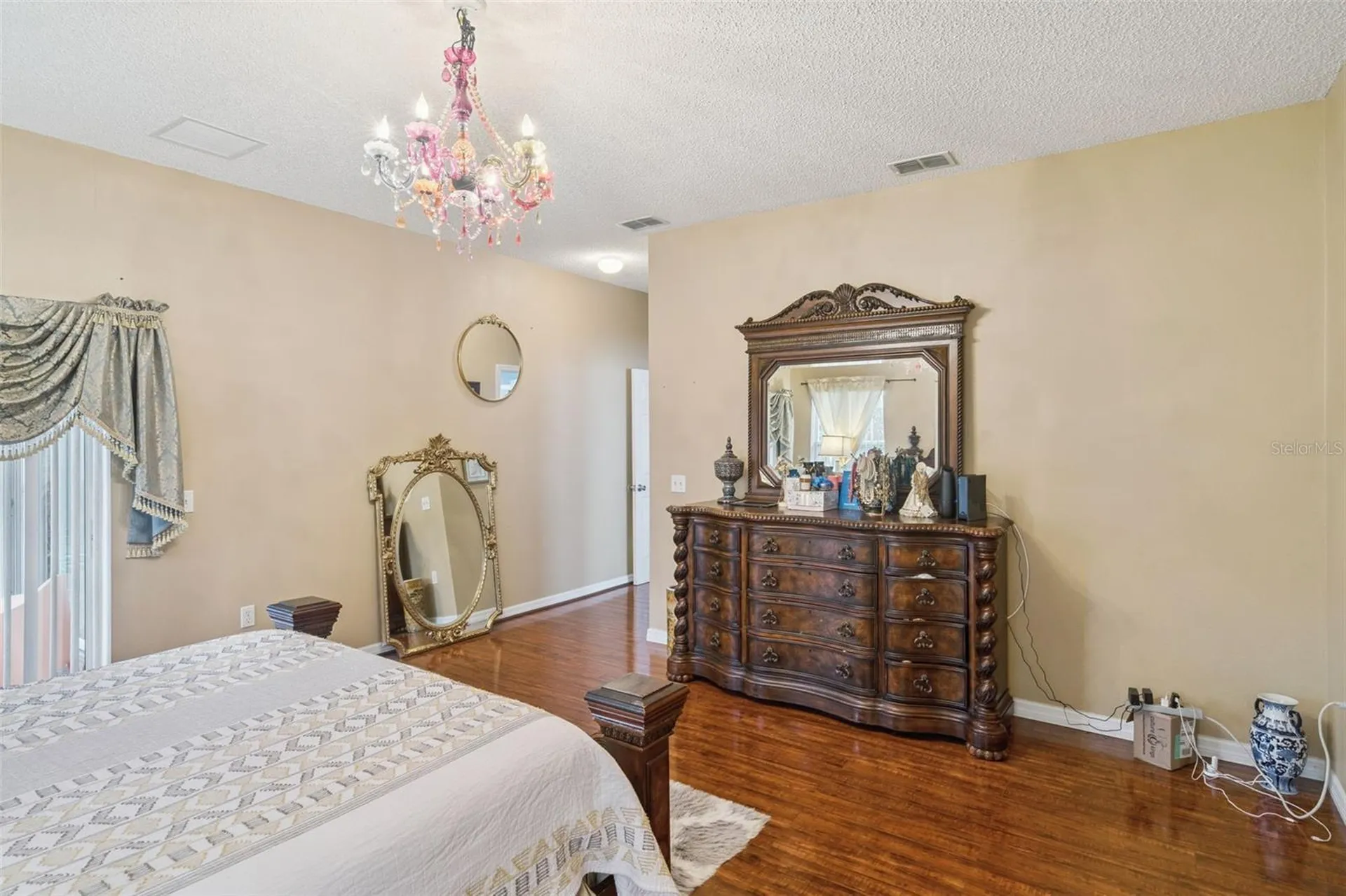 323 Aldershot Court Kissimmee FL 34758