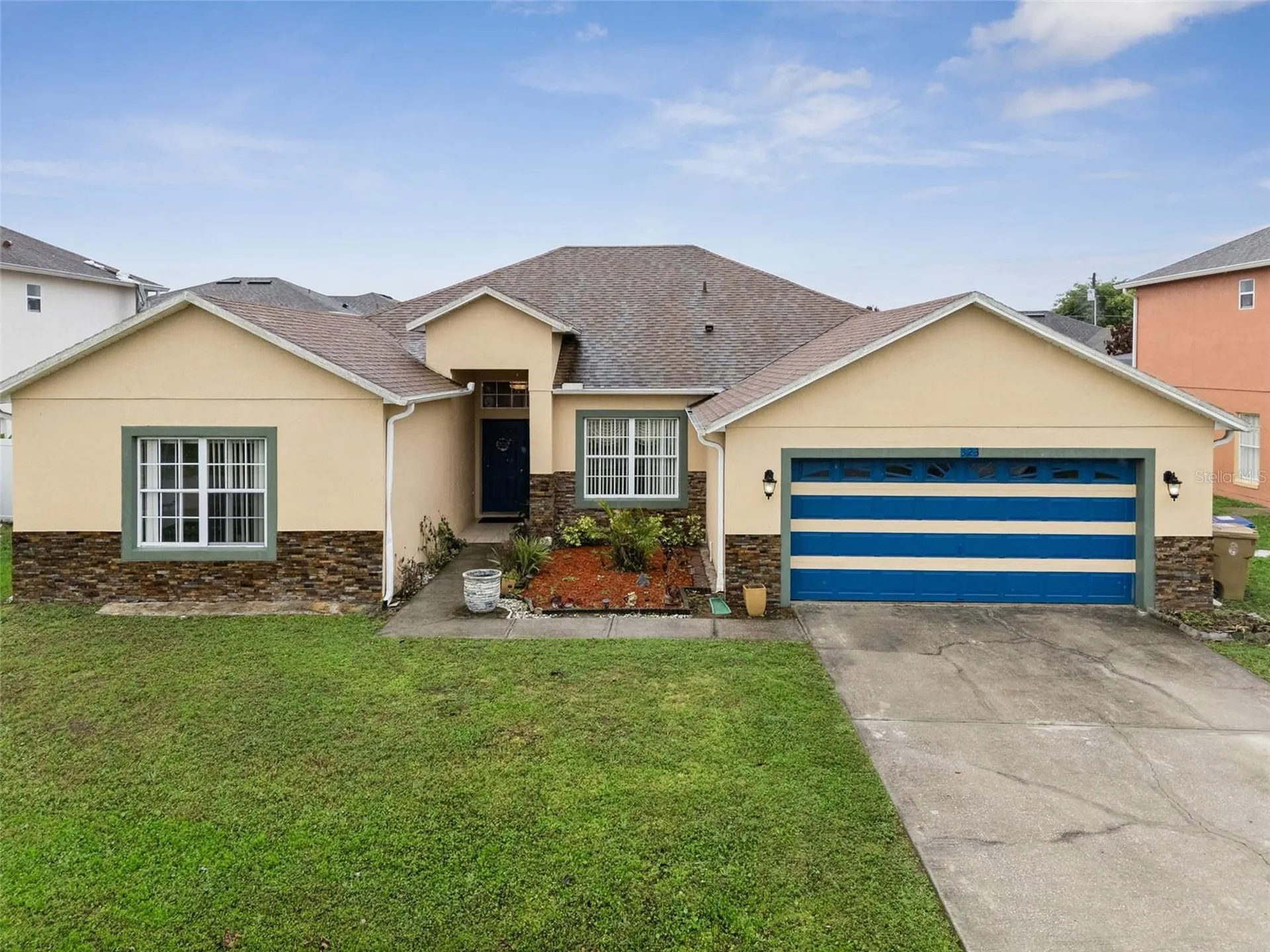 323 Aldershot Court Kissimmee FL 34758