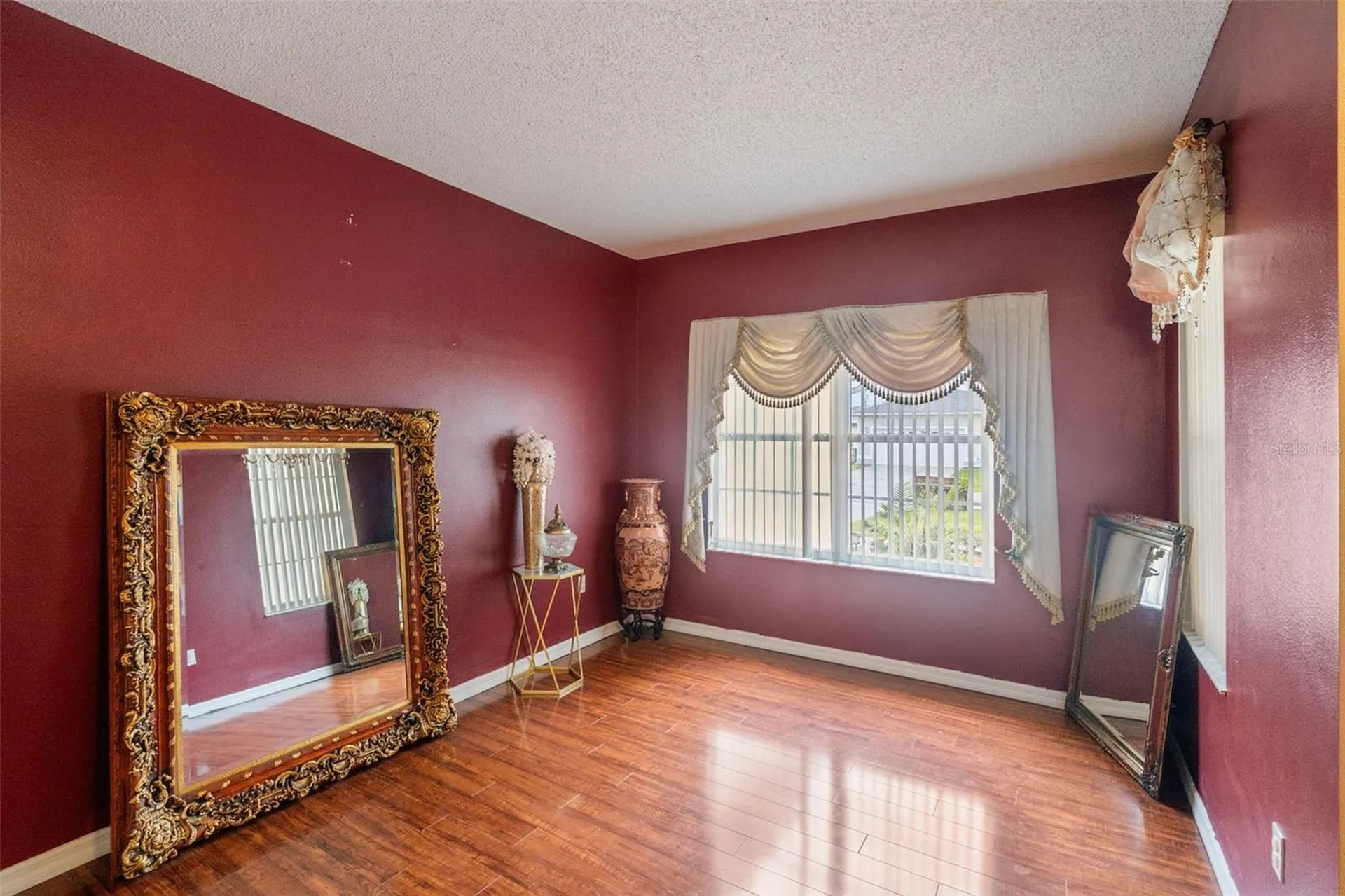 323 Aldershot Court Kissimmee FL 34758