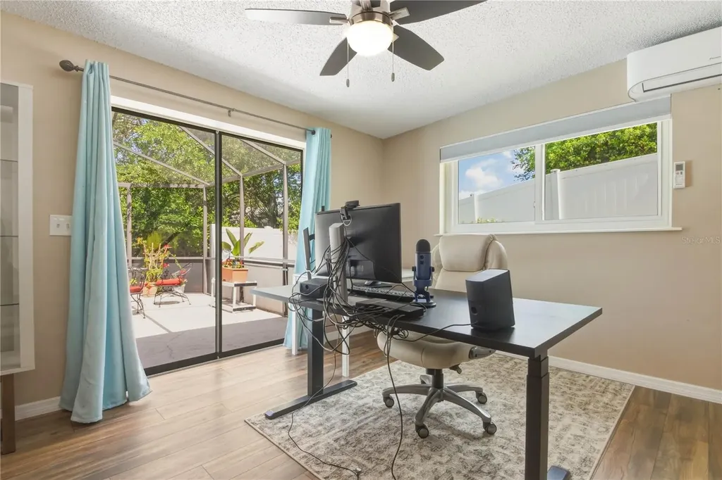 4725 Orange Grove Way Palm Harbor FL 34684
