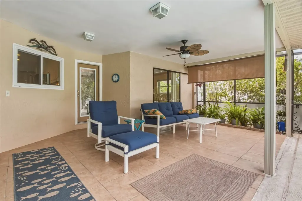4725 Orange Grove Way Palm Harbor FL 34684