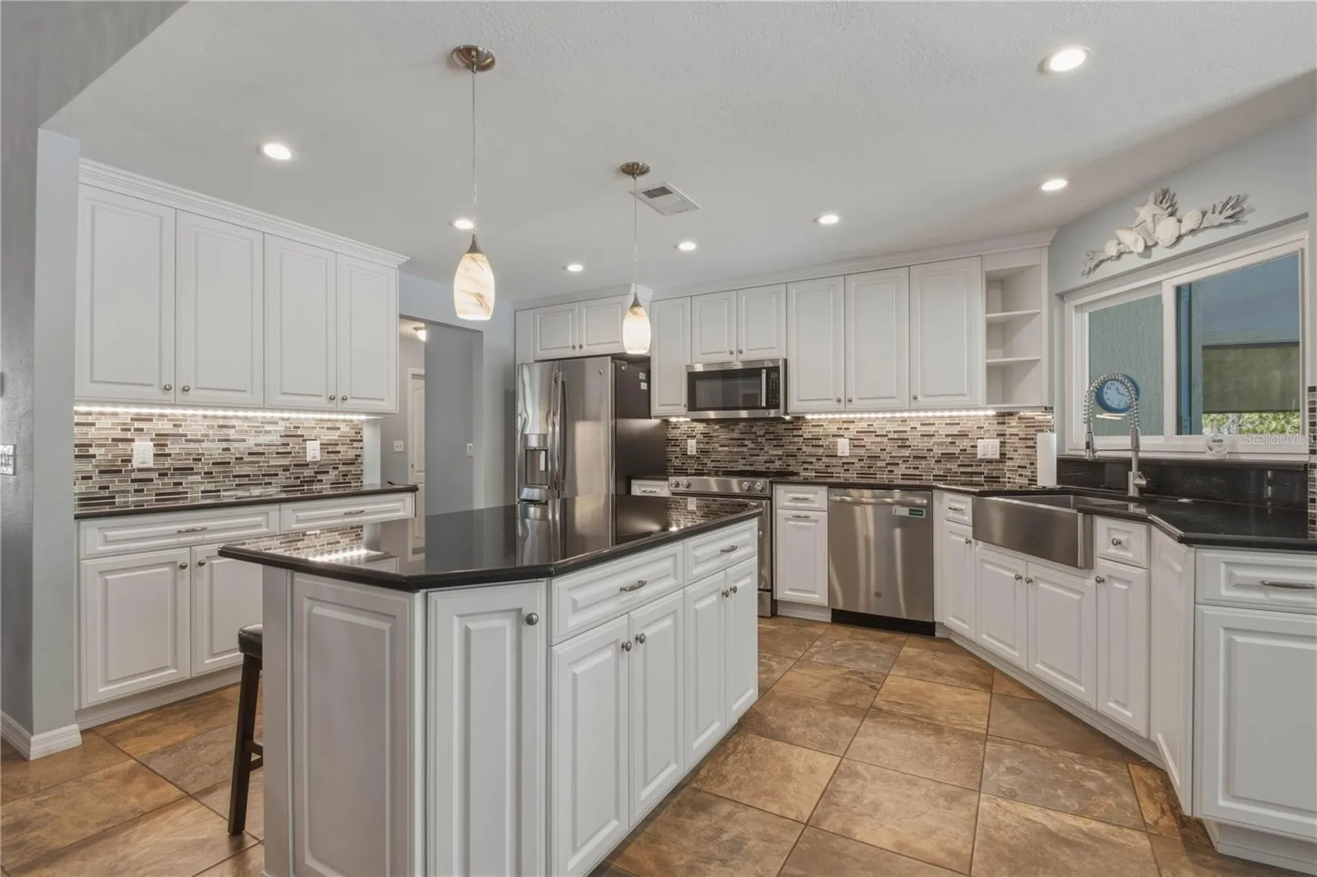 4725 Orange Grove Way Palm Harbor FL 34684