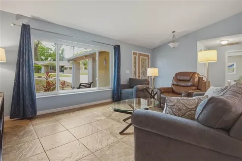 4725 Orange Grove Way Palm Harbor FL 34684