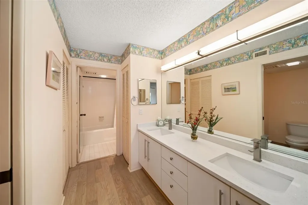815 Bayport Way Longboat Key FL 34228