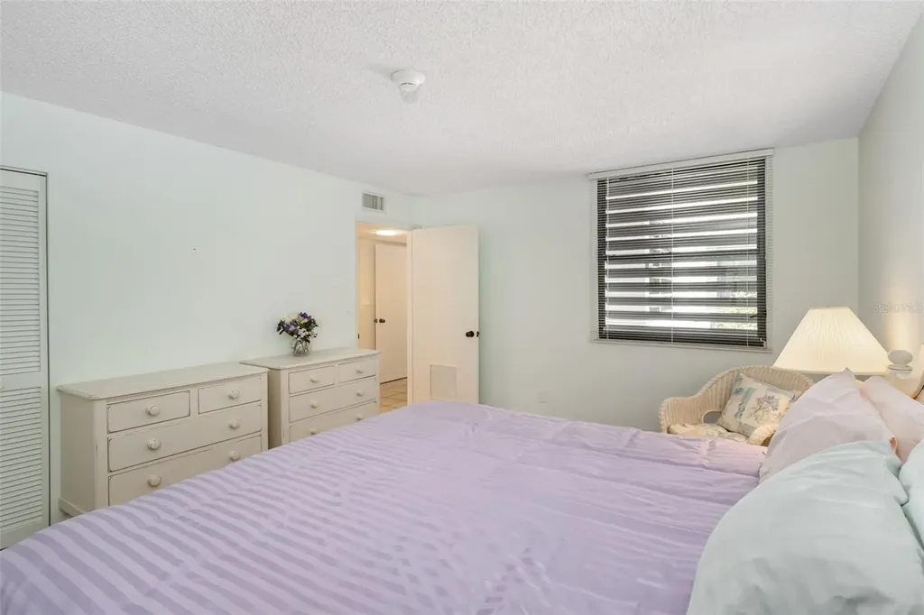 815 Bayport Way Longboat Key FL 34228