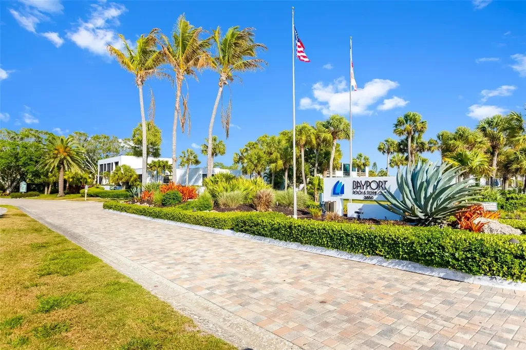 815 Bayport Way Longboat Key FL 34228