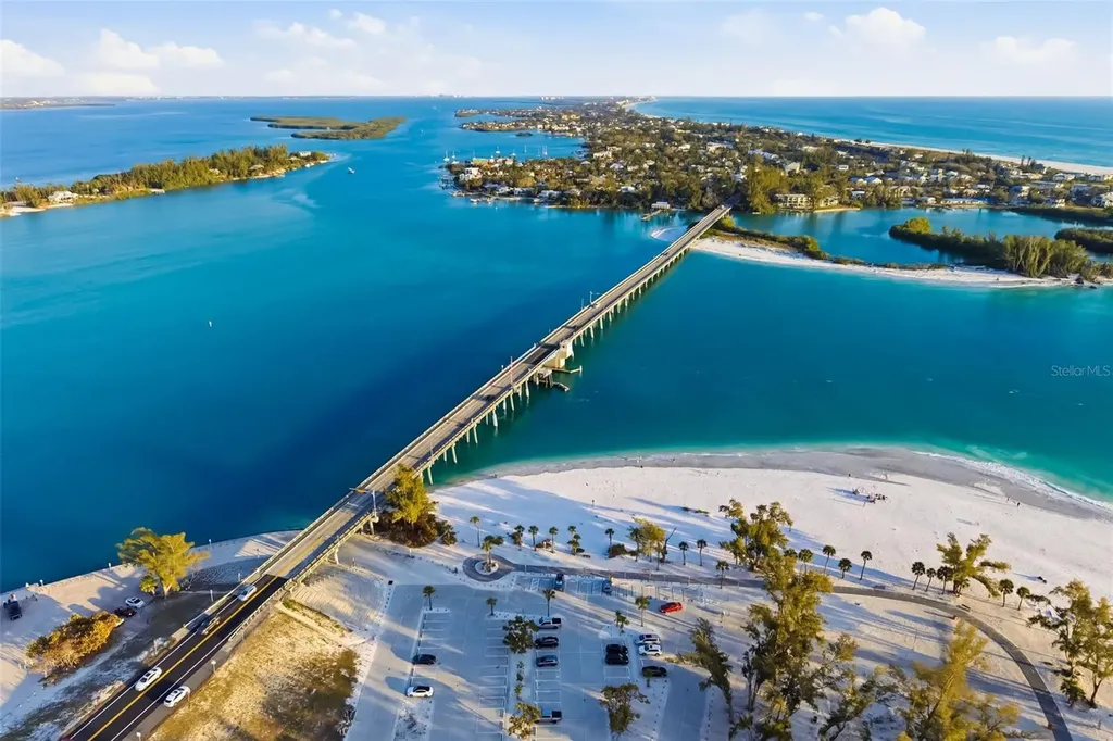 815 Bayport Way Longboat Key FL 34228