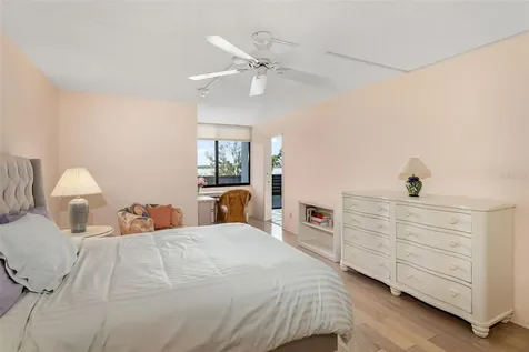 815 Bayport Way Longboat Key FL 34228