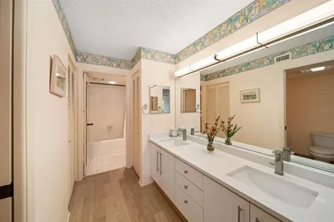 815 Bayport Way Longboat Key FL 34228