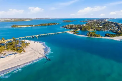 815 Bayport Way Longboat Key FL 34228
