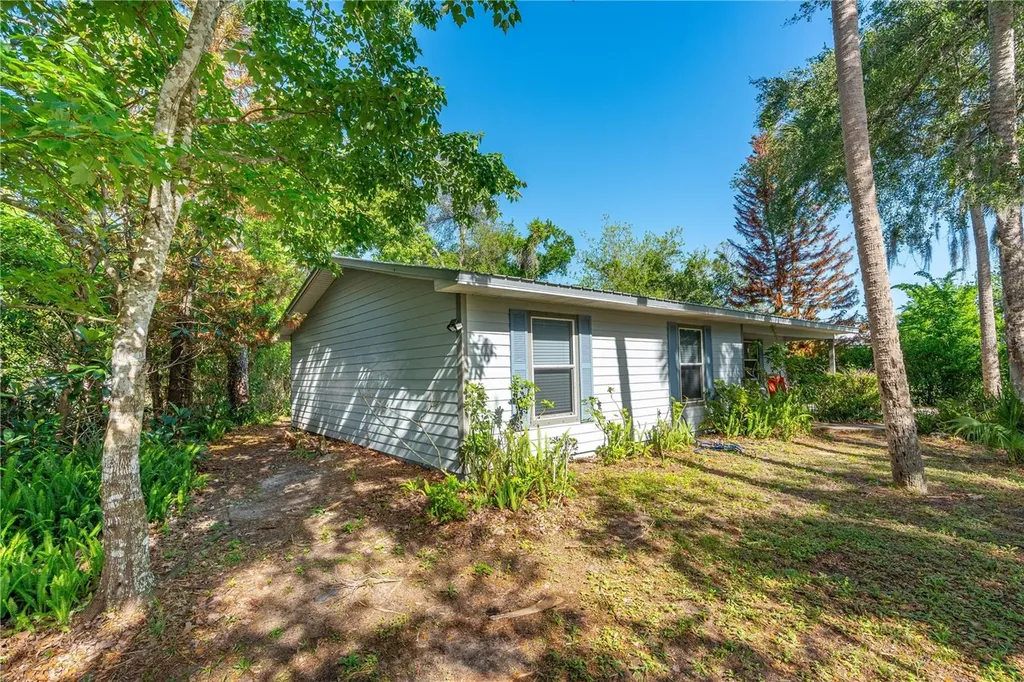 240 Newcomb Street New Smyrna Beach FL 32168