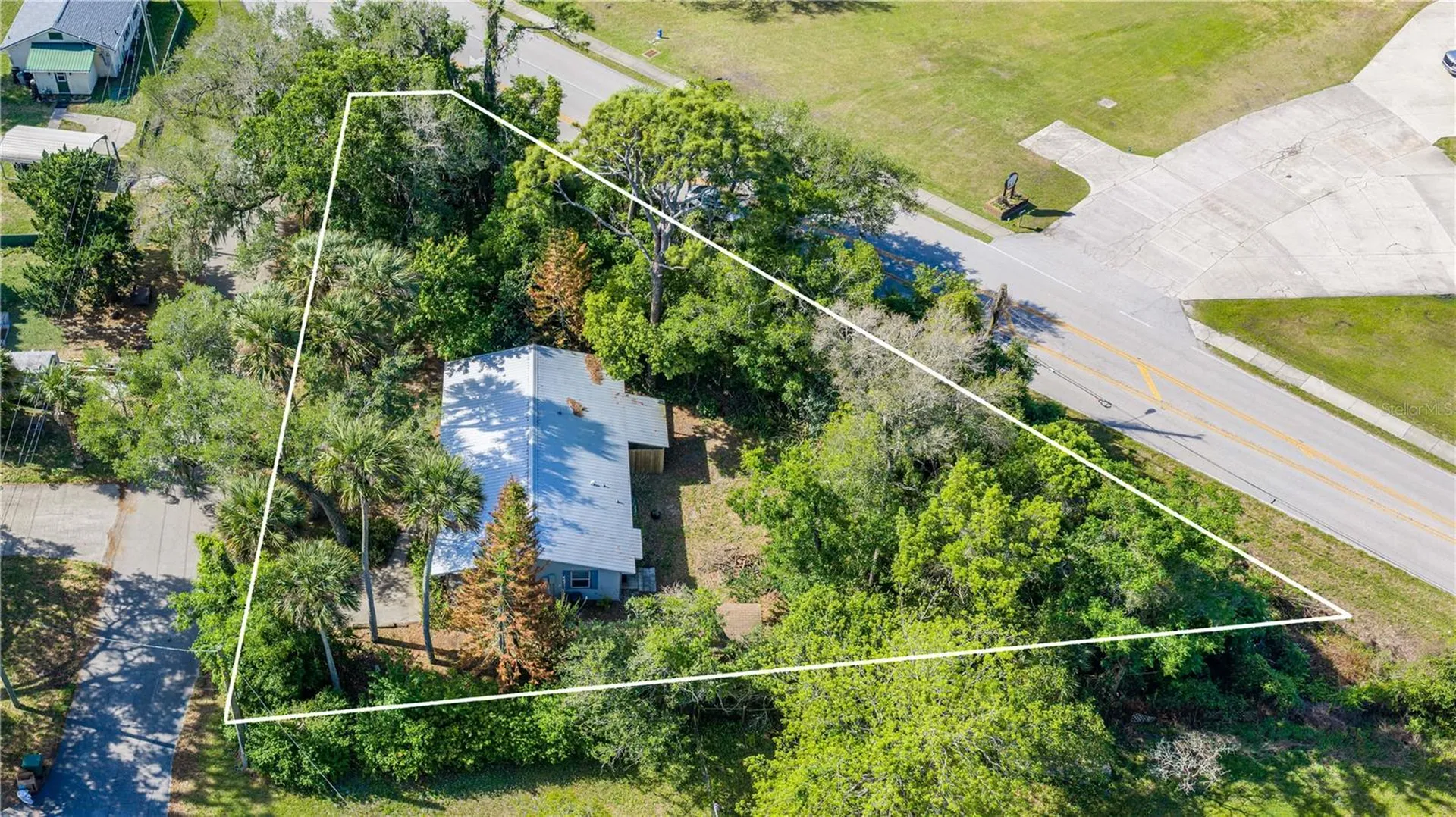 240 Newcomb Street New Smyrna Beach FL 32168