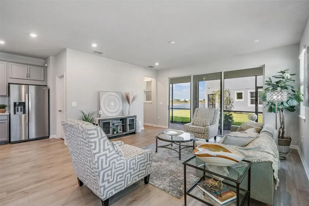 19219 Blue Pond Drive Lutz FL 33558