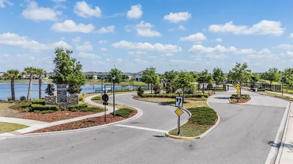 19219 Blue Pond Drive Lutz FL 33558