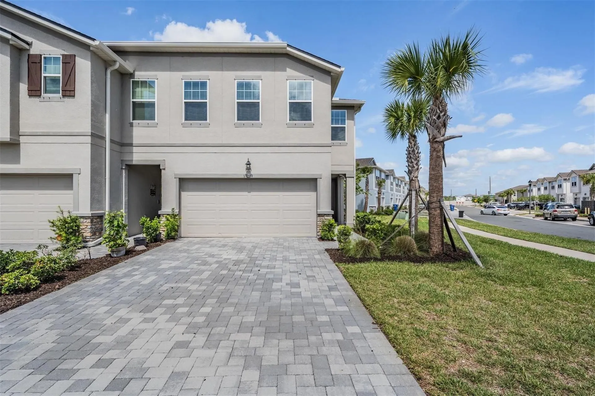 19219 Blue Pond Drive Lutz FL 33558