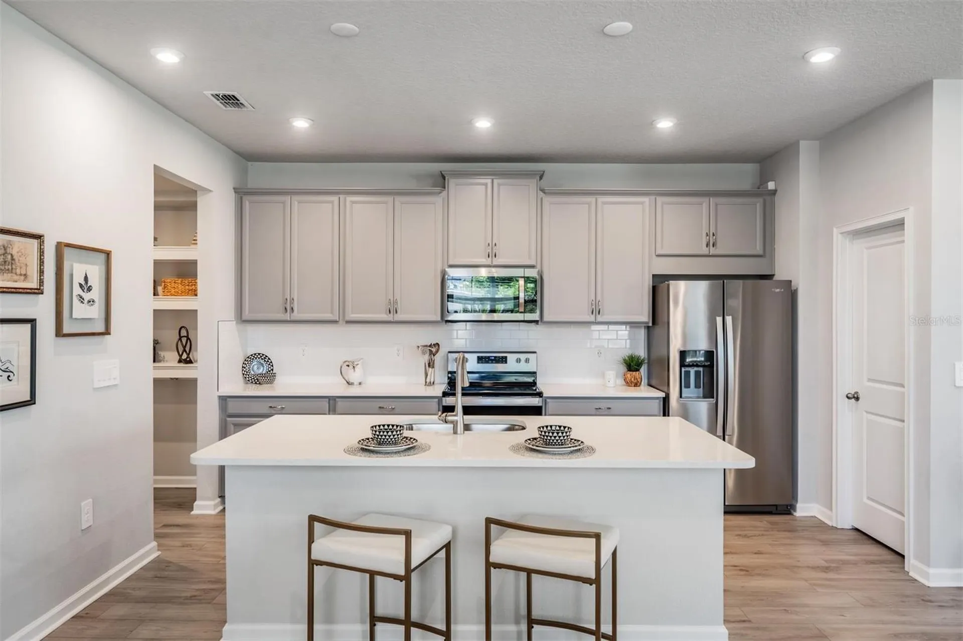 19219 Blue Pond Drive Lutz FL 33558