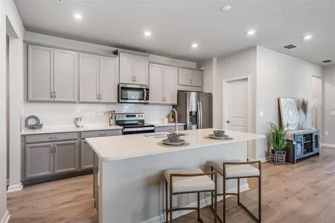 19219 Blue Pond Drive Lutz FL 33558