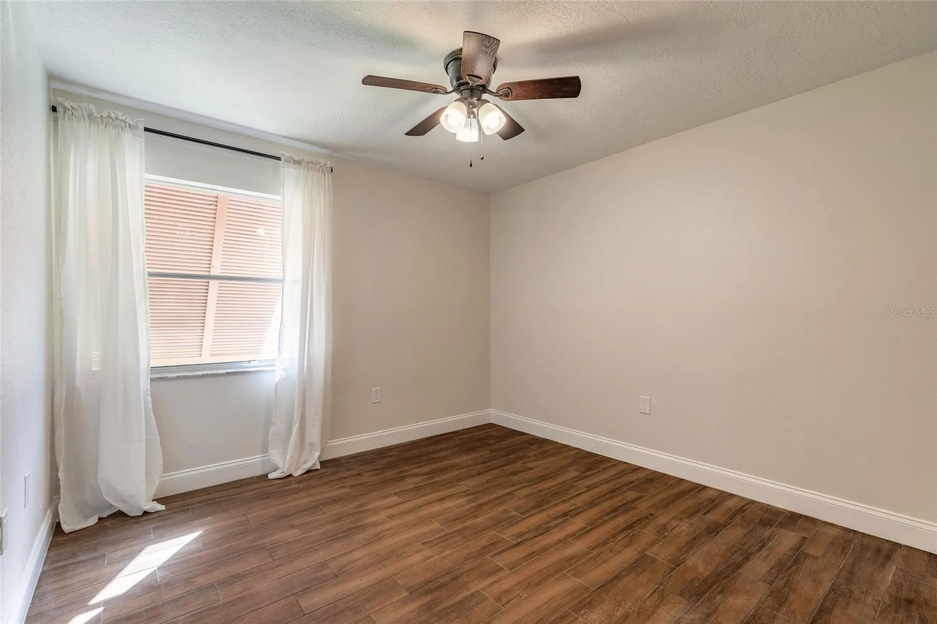 150 Wax Myrtle Woods Court Deltona FL 32725