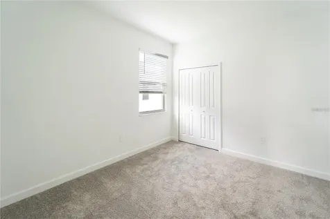 4032 Redbridge Loop Davenport FL 33837