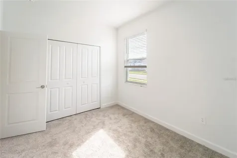 4032 Redbridge Loop Davenport FL 33837