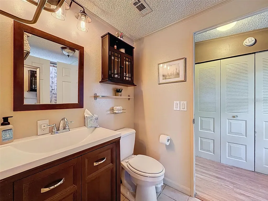 454 Village Circle SW Winter Haven FL 33880