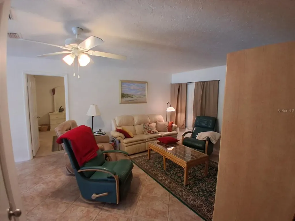 2706 Auburn Boulevard Port Charlotte FL 33948