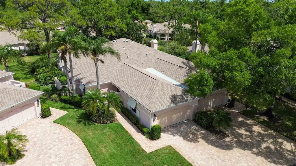 5526 Chanteclaire Sarasota FL 34235