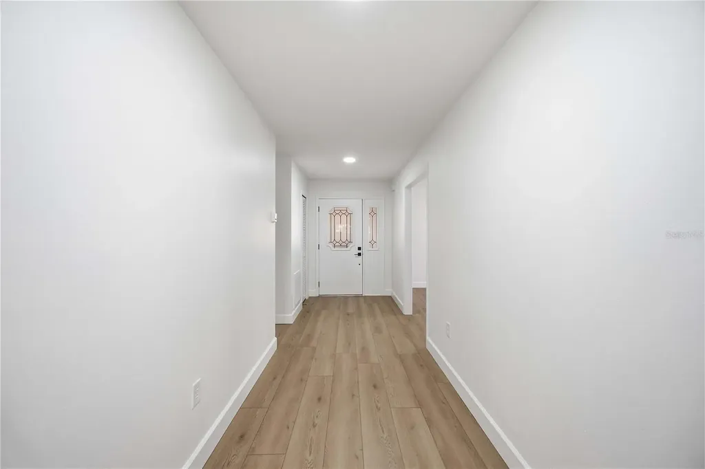 5526 Chanteclaire Sarasota FL 34235