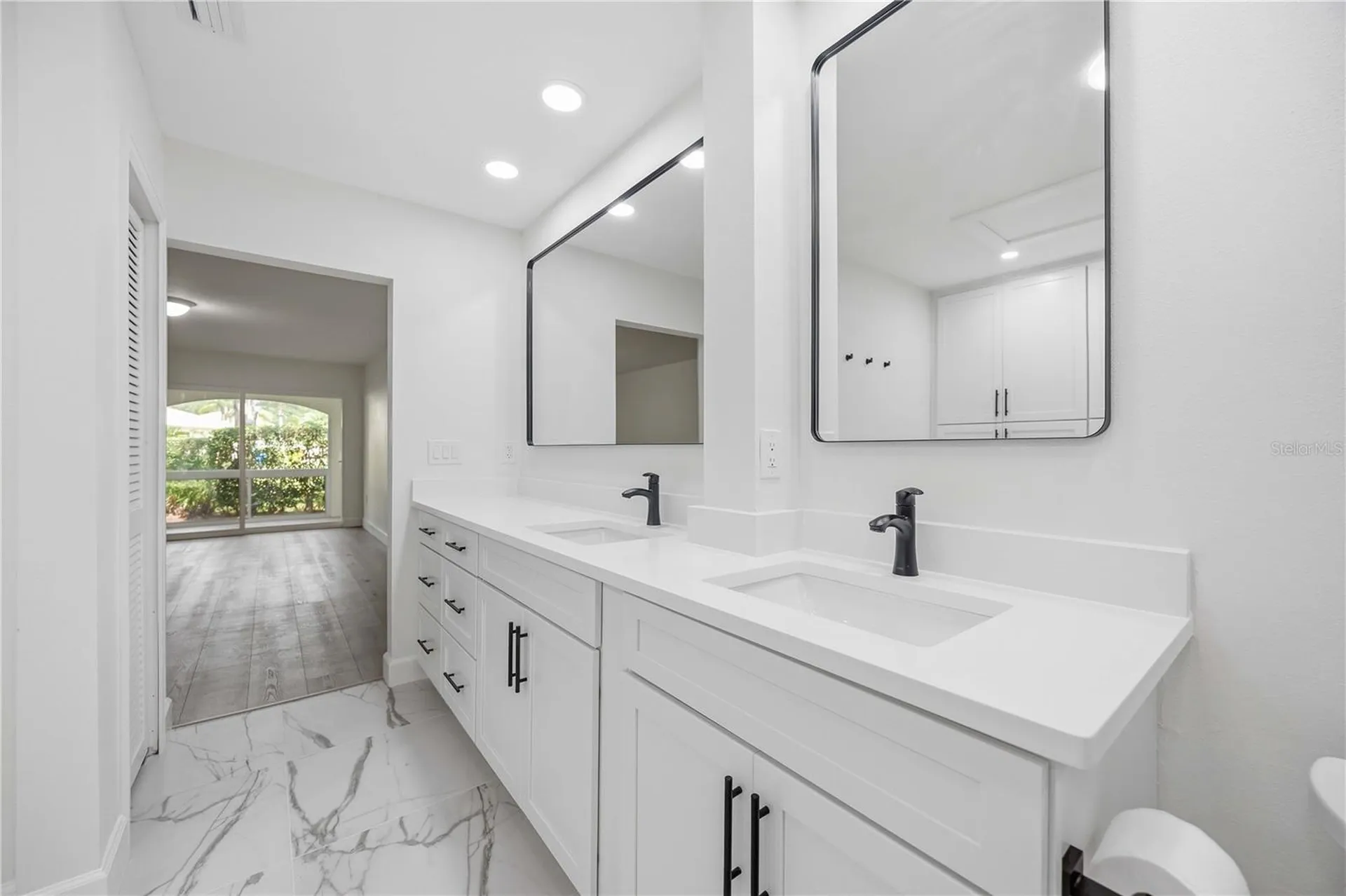 5526 Chanteclaire Sarasota FL 34235