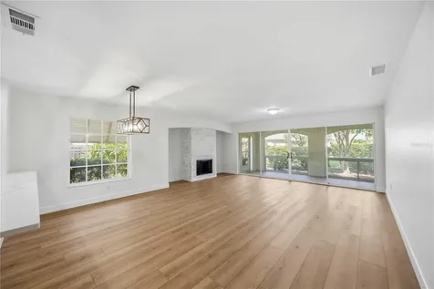 5526 Chanteclaire Sarasota FL 34235