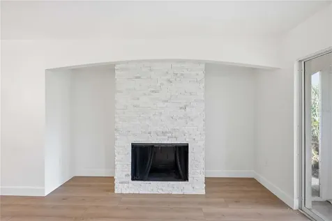 5526 Chanteclaire Sarasota FL 34235