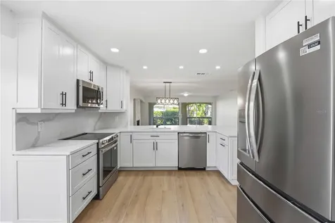 5526 Chanteclaire Sarasota FL 34235