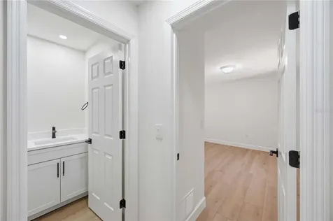 5526 Chanteclaire Sarasota FL 34235