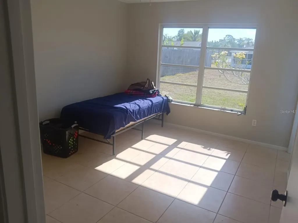 5052 Trekell Street North Port FL 34287