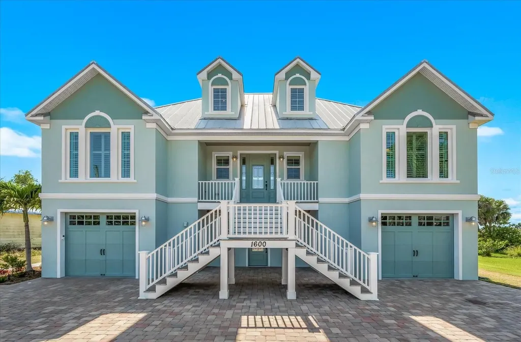 1600 New Point Comfort Road Englewood FL 34223