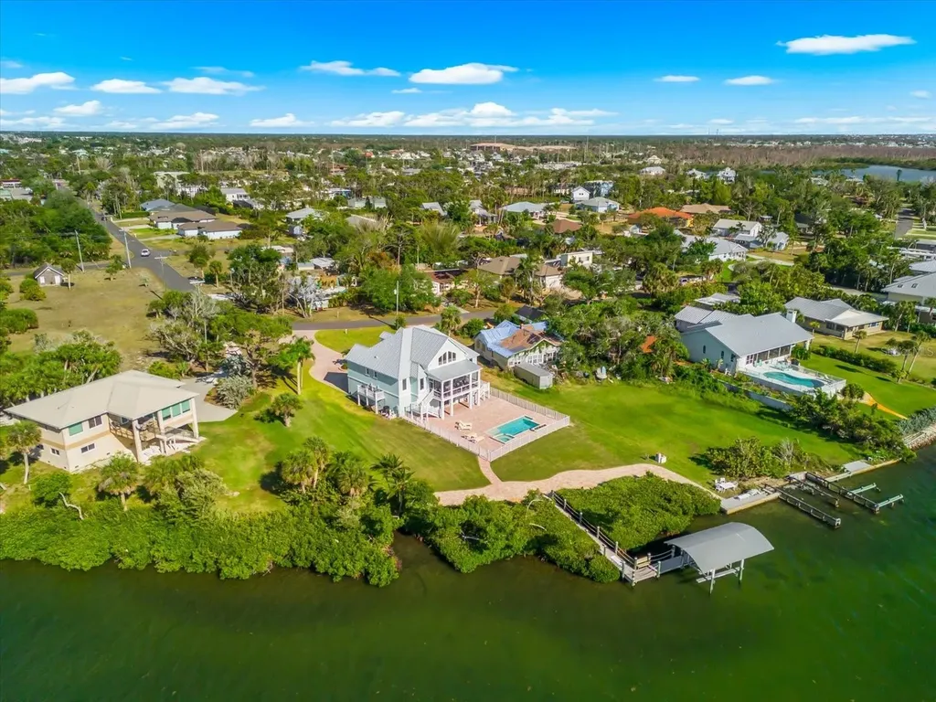 1600 New Point Comfort Road Englewood FL 34223