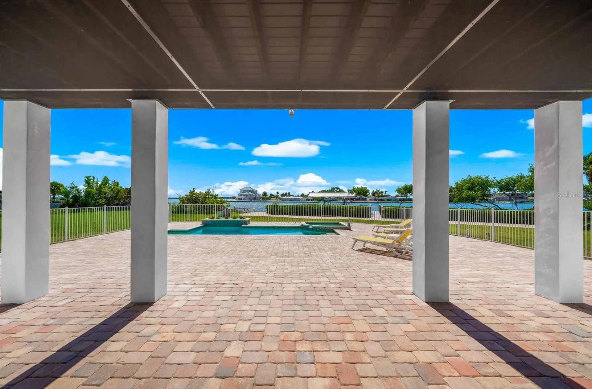 1600 New Point Comfort Road Englewood FL 34223
