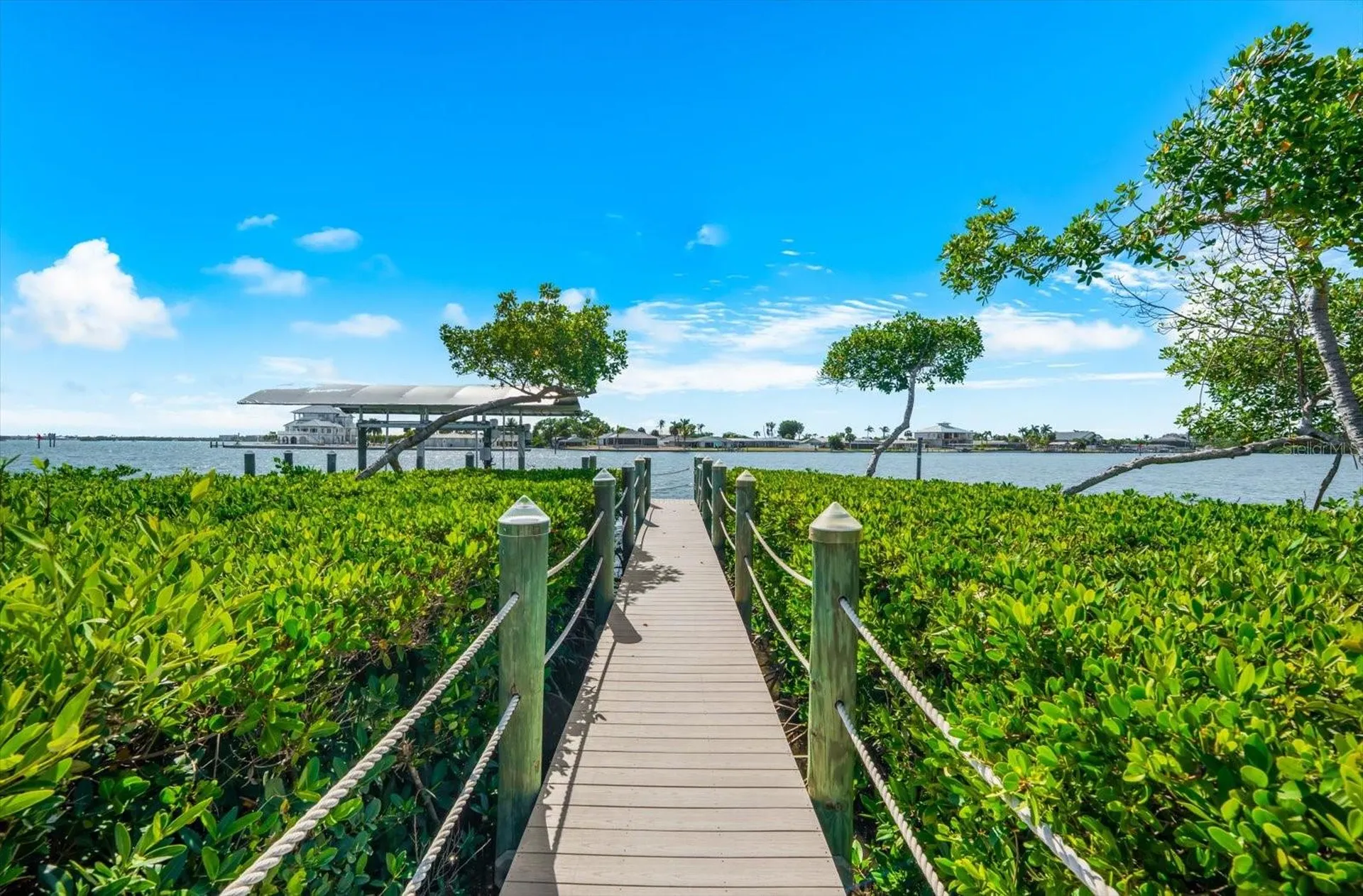 1600 New Point Comfort Road Englewood FL 34223